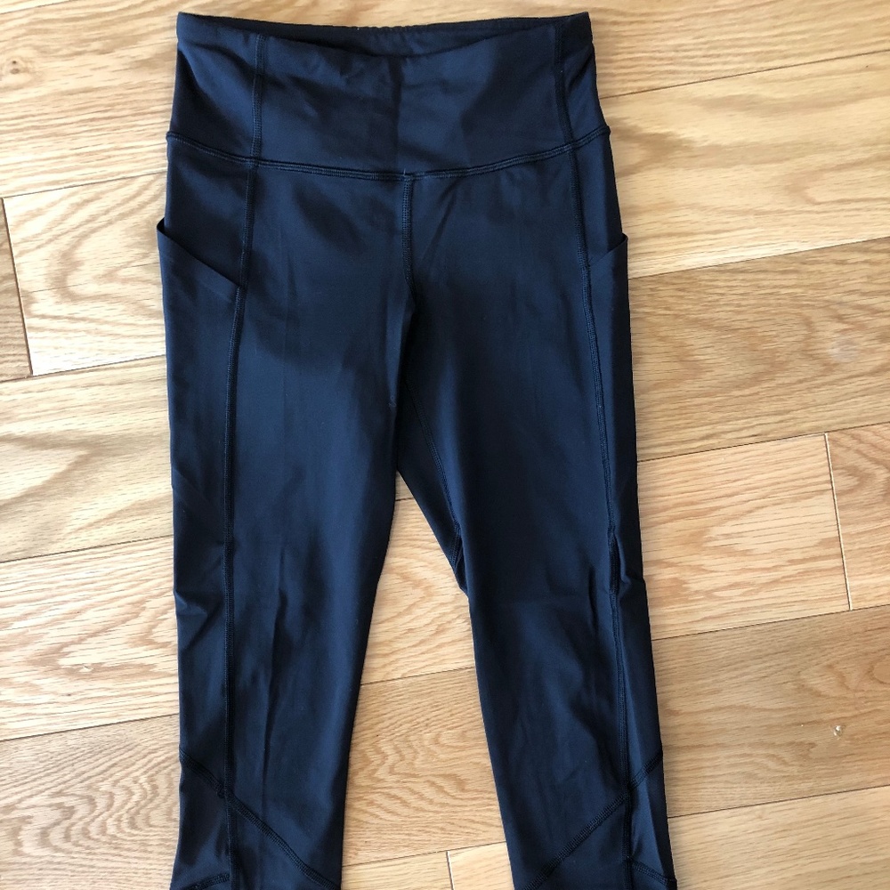 Lululemon Pace Rival Crop *WORN ONCE*